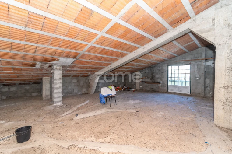 Moradia T3 para Venda em Semide e Rio Vide Foto 41