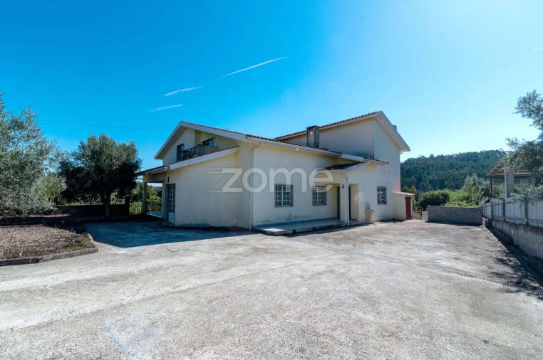 Moradia T3 para Venda em Semide e Rio Vide Foto 3