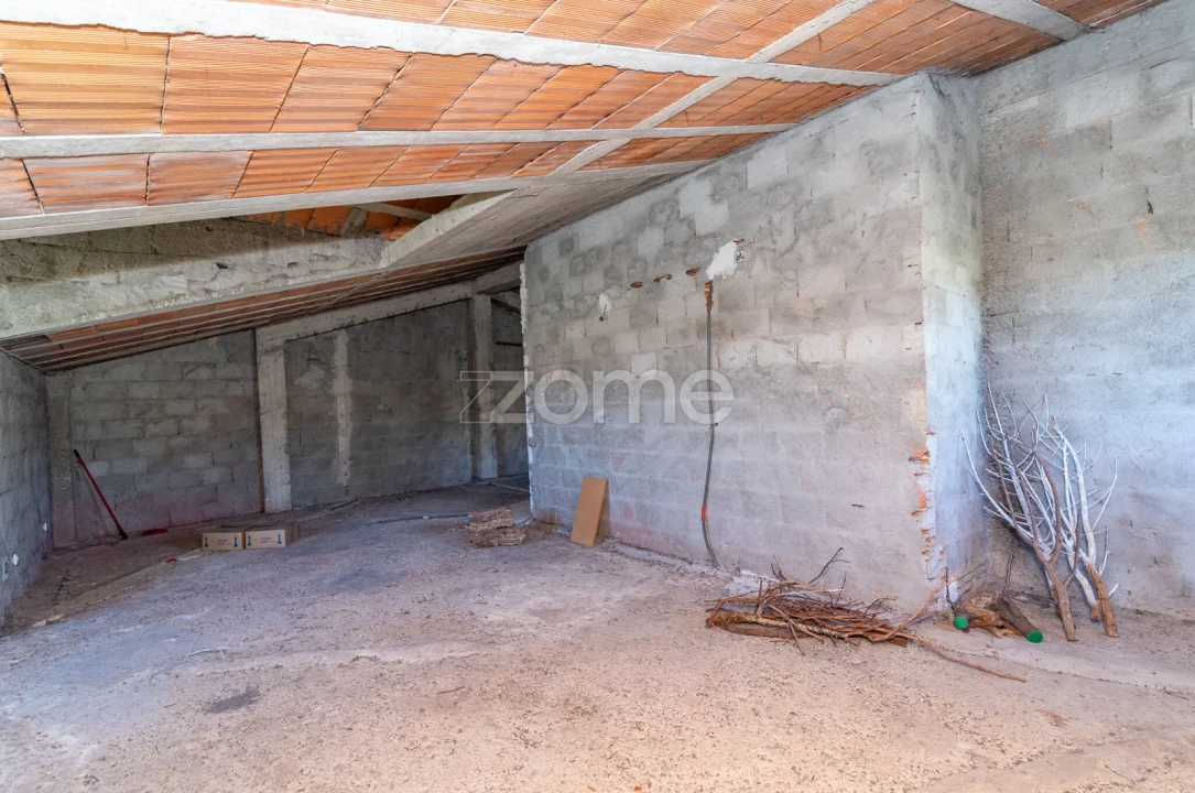 Moradia T3 para Venda em Semide e Rio Vide Foto 42