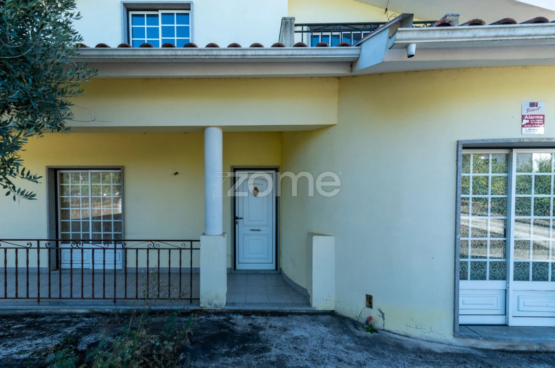 Moradia T3 para Venda em Semide e Rio Vide Foto 4