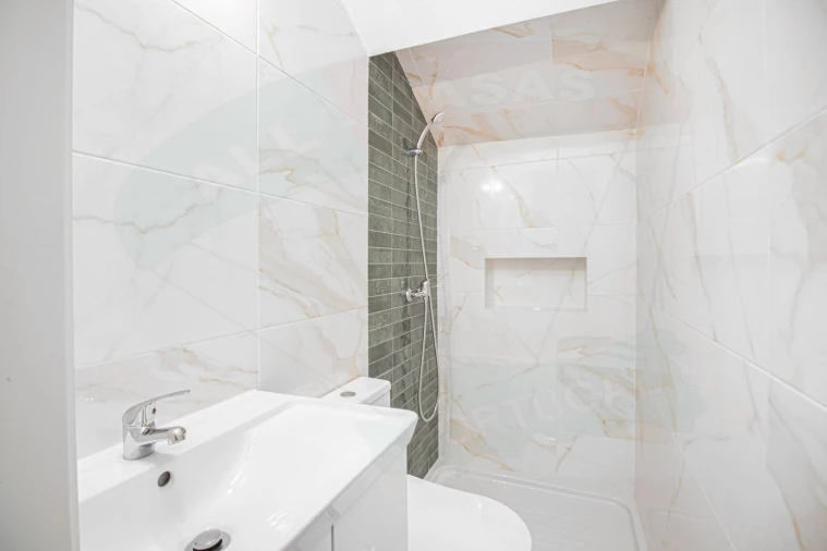 Apartamento T4 para Venda em Falagueira-Venda Nova Foto 7