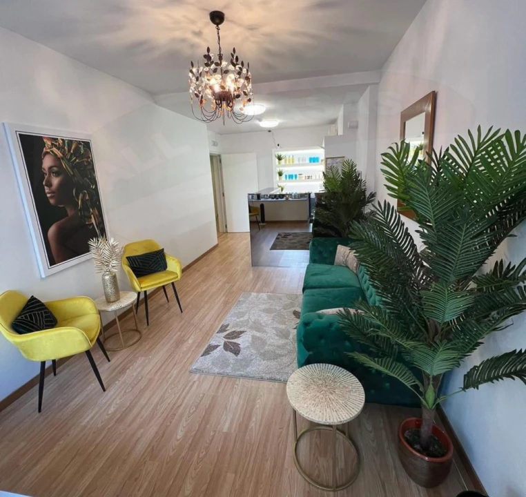 Escritório para Arrendamento em Venteira Foto 1