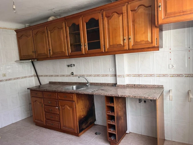 Apartamento T2 para Venda em Benfica Foto 4