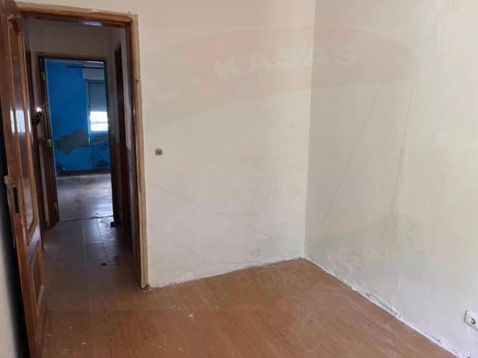 Apartamento T2 para Venda em Benfica Foto 6