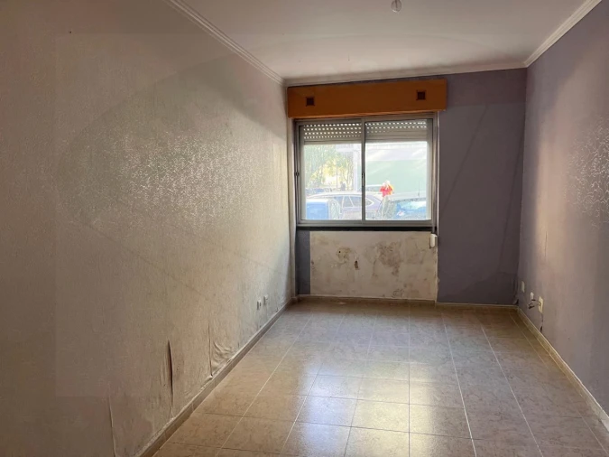 Apartamento T2 para Venda em Benfica Foto 8