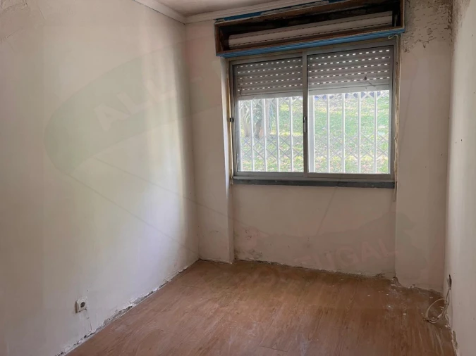 Apartamento T2 para Venda em Benfica Foto 9