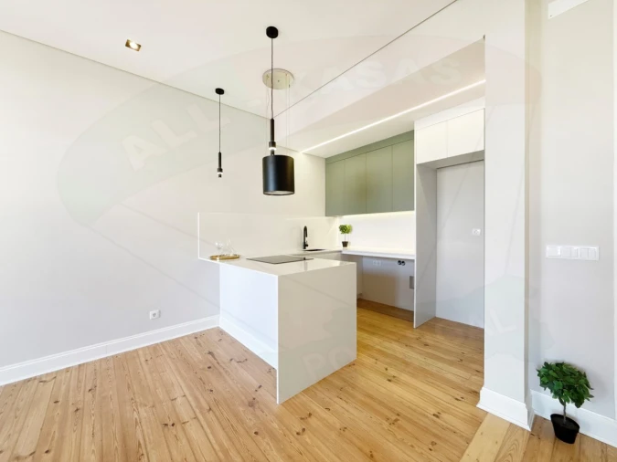 Apartamento T3 para Venda em Areeiro Foto 3