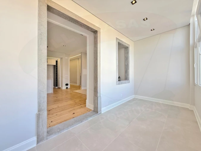 Apartamento T3 para Venda em Areeiro Foto 16