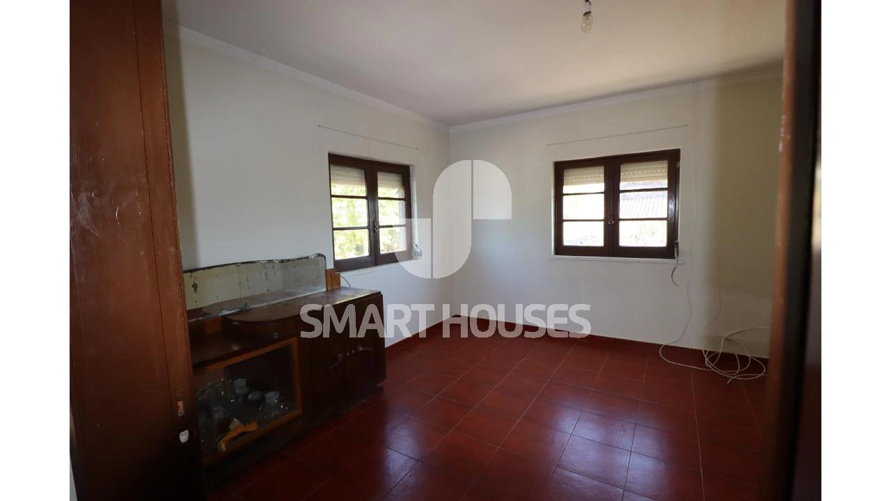 Moradia T2 para Venda em Pinheiro de Coja e Meda de Mouros Foto 3