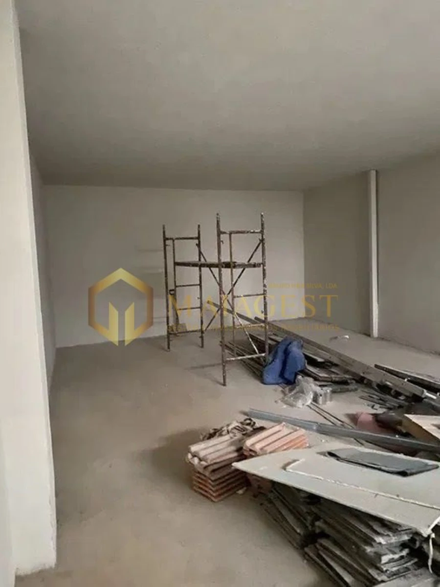 Loja para Arrendamento em Cedofeita, Santo Ildefonso, Sé, Miragaia, São Nicolau e Vitória Foto 1