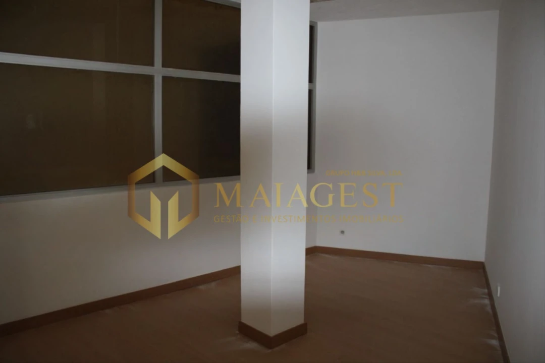 Escritório para Venda em Cedofeita, Santo Ildefonso, Sé, Miragaia, São Nicolau e Vitória Foto 5