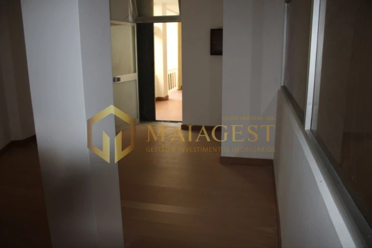 Escritório para Venda em Cedofeita, Santo Ildefonso, Sé, Miragaia, São Nicolau e Vitória Foto 2