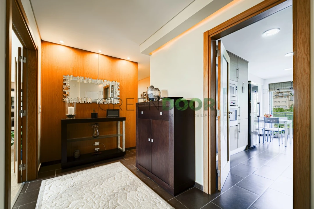 Apartamento T3 para Venda em Seixal, Arrentela e Aldeia de Paio Pires Foto 8