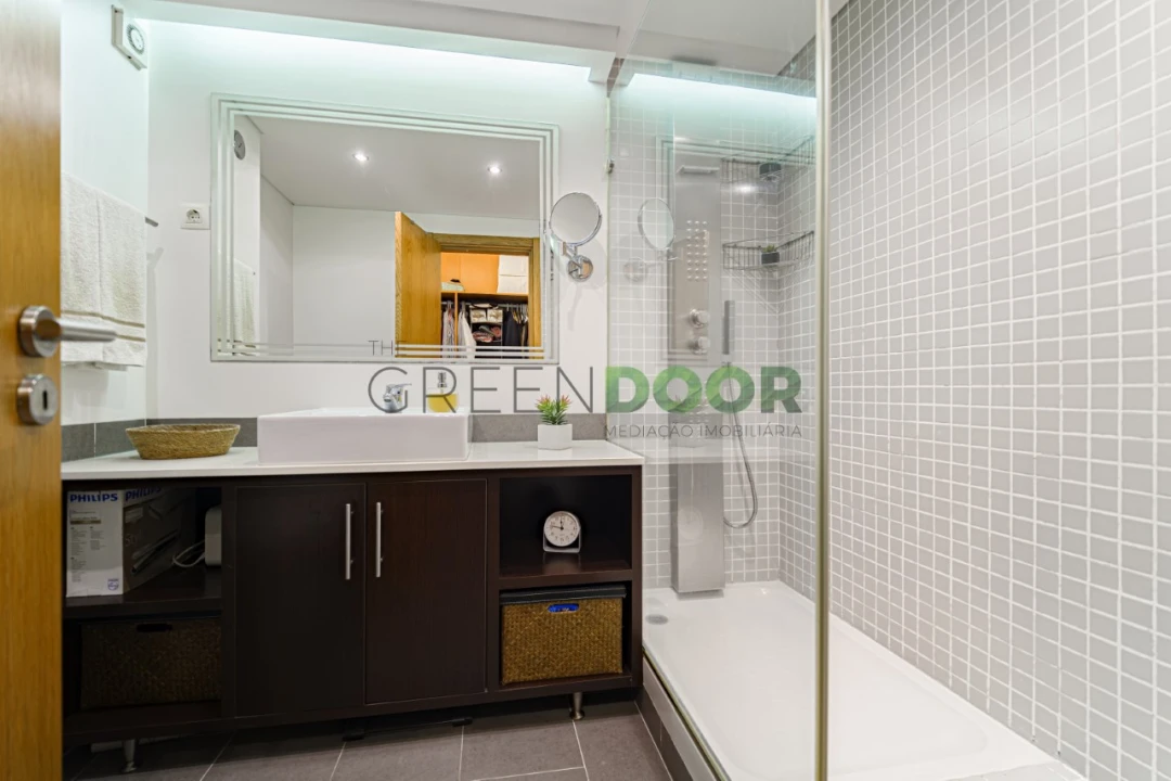 Apartamento T3 para Venda em Seixal, Arrentela e Aldeia de Paio Pires Foto 17