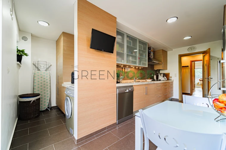 Apartamento T3 para Venda em Seixal, Arrentela e Aldeia de Paio Pires Foto 3