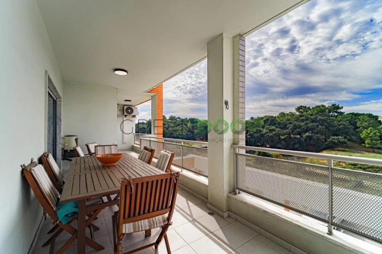 Apartamento T3 para Venda em Seixal, Arrentela e Aldeia de Paio Pires Foto 2