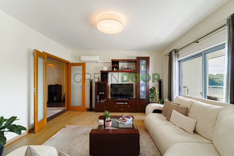 Apartamento T3 para Venda em Seixal, Arrentela e Aldeia de Paio Pires Foto 10