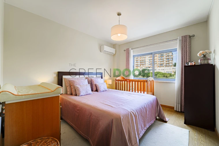 Apartamento T3 para Venda em Seixal, Arrentela e Aldeia de Paio Pires Foto 15