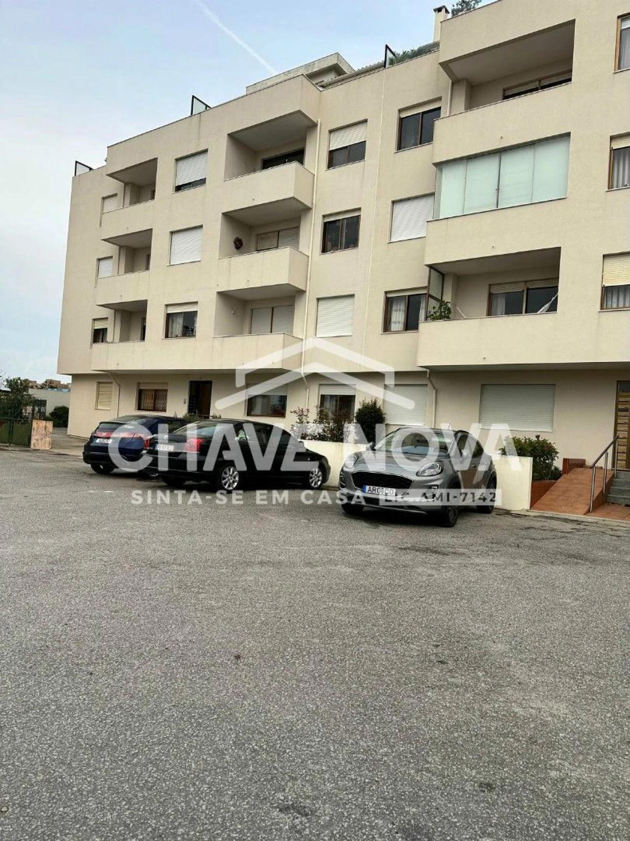 Apartamento T3 para Arrendamento em Arcozelo Foto 1