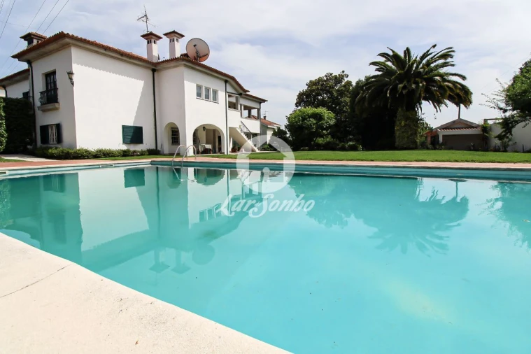 Moradia T5 para Venda em Gavião Foto 1