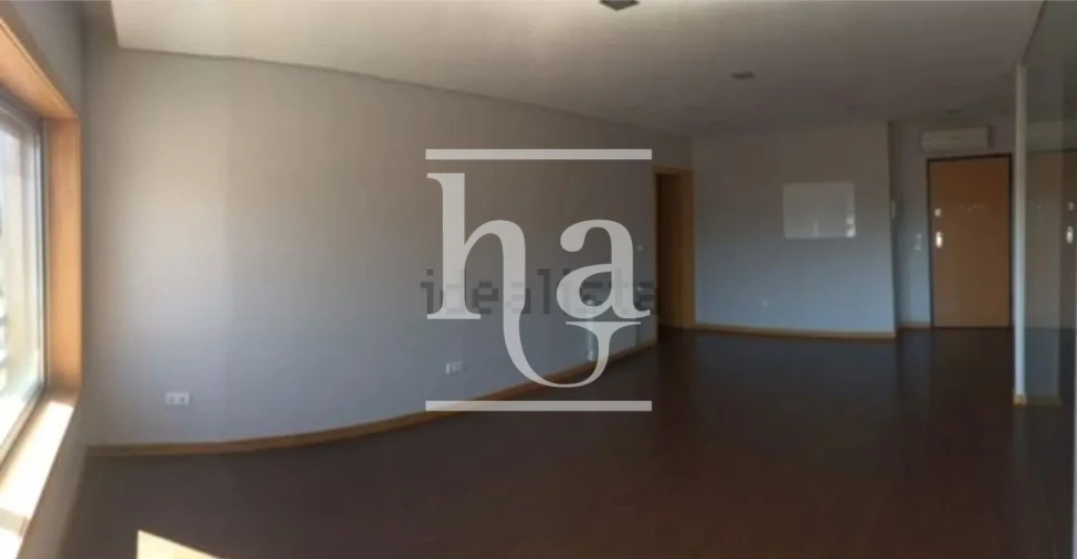 Apartamento T2 para Arrendamento em Cedofeita, Santo Ildefonso, Sé, Miragaia, São Nicolau e Vitória Foto 16