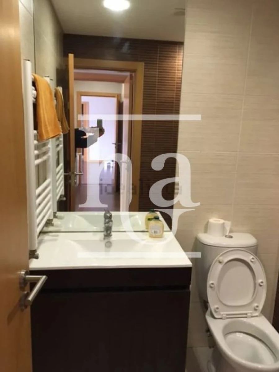 Apartamento T2 para Arrendamento em Cedofeita, Santo Ildefonso, Sé, Miragaia, São Nicolau e Vitória Foto 7