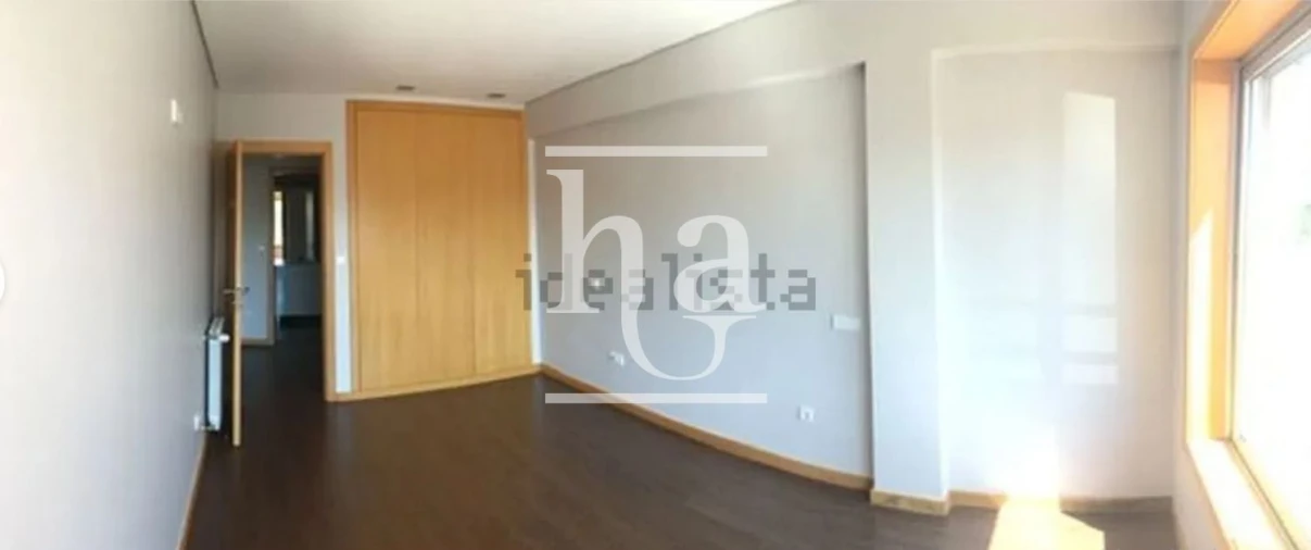 Apartamento T2 para Arrendamento em Cedofeita, Santo Ildefonso, Sé, Miragaia, São Nicolau e Vitória Foto 13