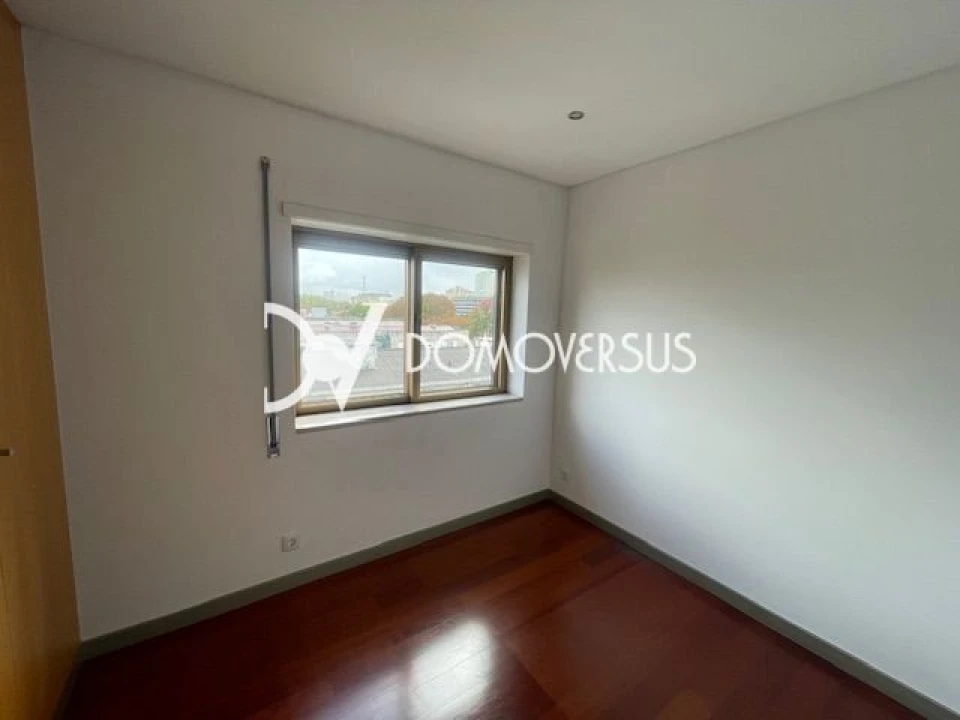 Apartamento T3 para Venda em São Mamede de Infesta e Senhora da Hora Foto 24