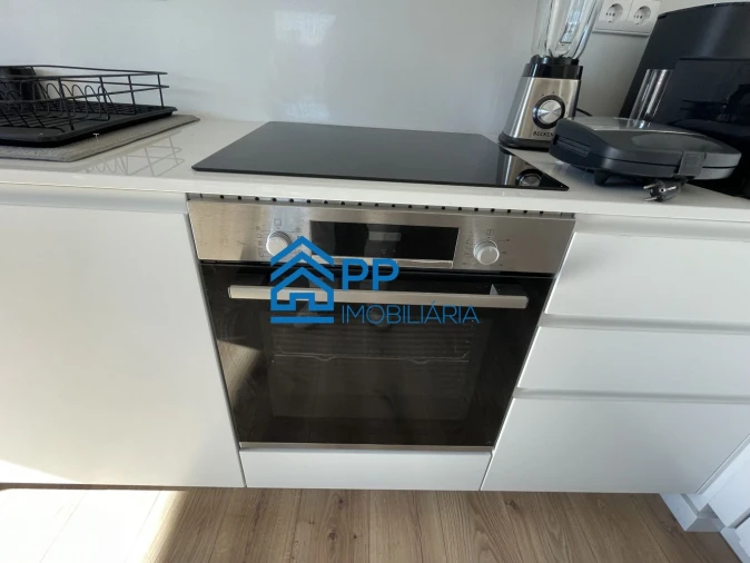 Apartamento T1 para Venda em Ramalde Foto 20