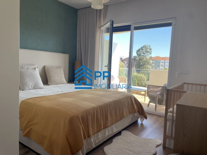 Apartamento T1 para Venda em Ramalde Foto 8