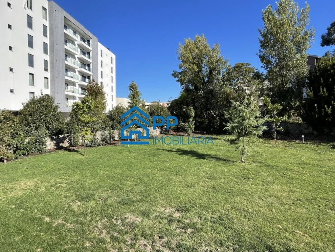 Apartamento T1 para Venda em Ramalde Foto 39