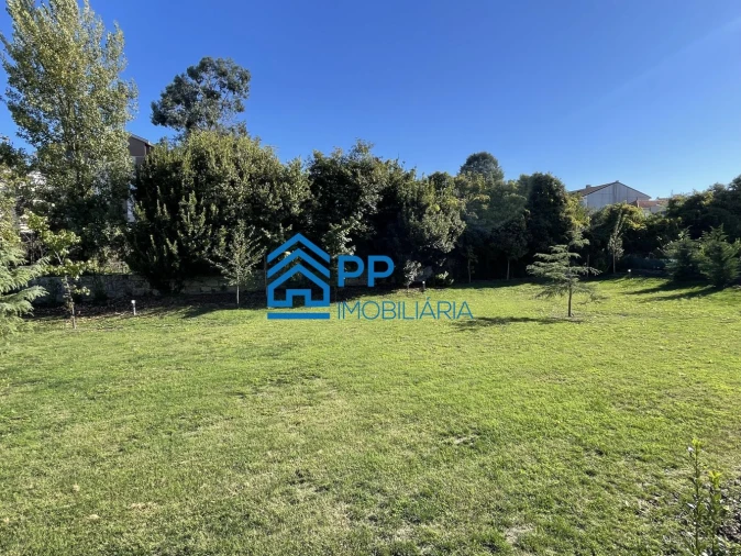 Apartamento T1 para Venda em Ramalde Foto 37