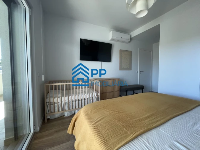 Apartamento T1 para Venda em Ramalde Foto 9