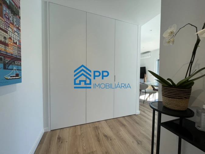 Apartamento T1 para Venda em Ramalde Foto 14