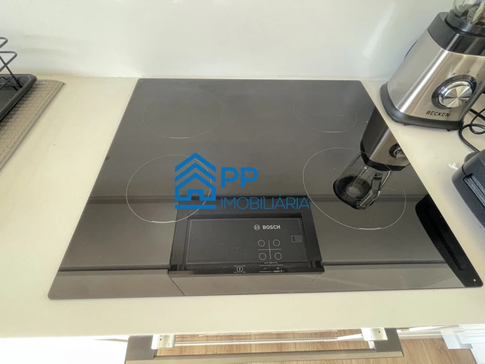 Apartamento T1 para Venda em Ramalde Foto 25