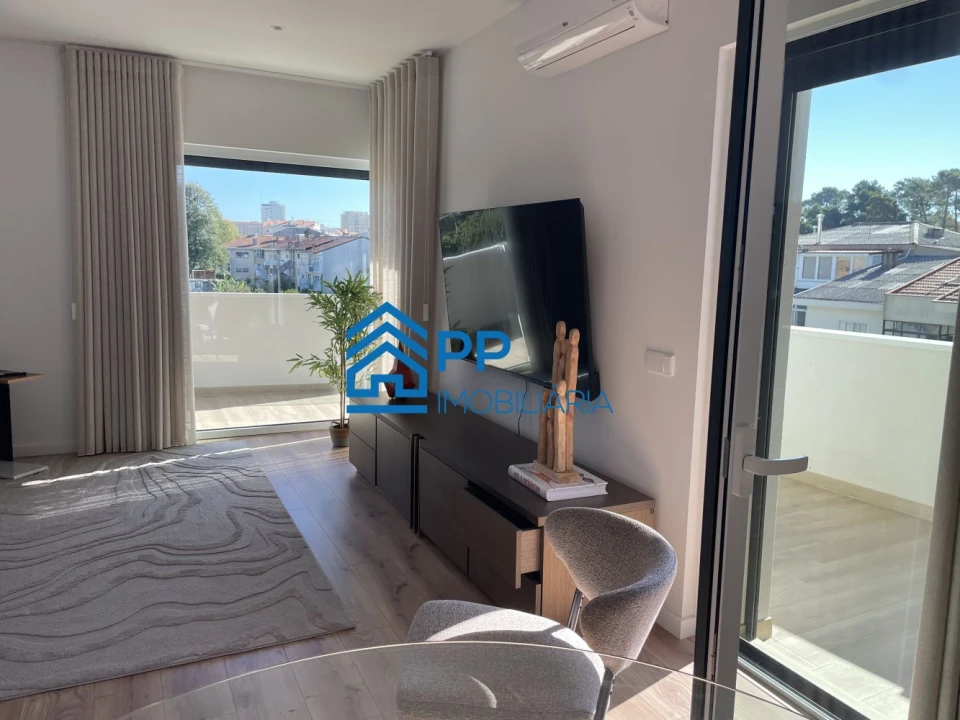 Apartamento T1 para Venda em Ramalde Foto 4