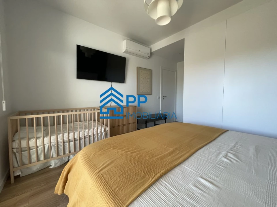 Apartamento T1 para Venda em Ramalde Foto 12