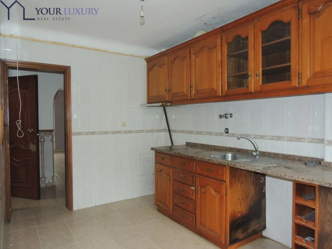 Apartamento T2 para Venda em Benfica Foto 5