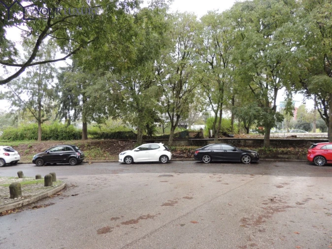 Apartamento T2 para Venda em Benfica Foto 23