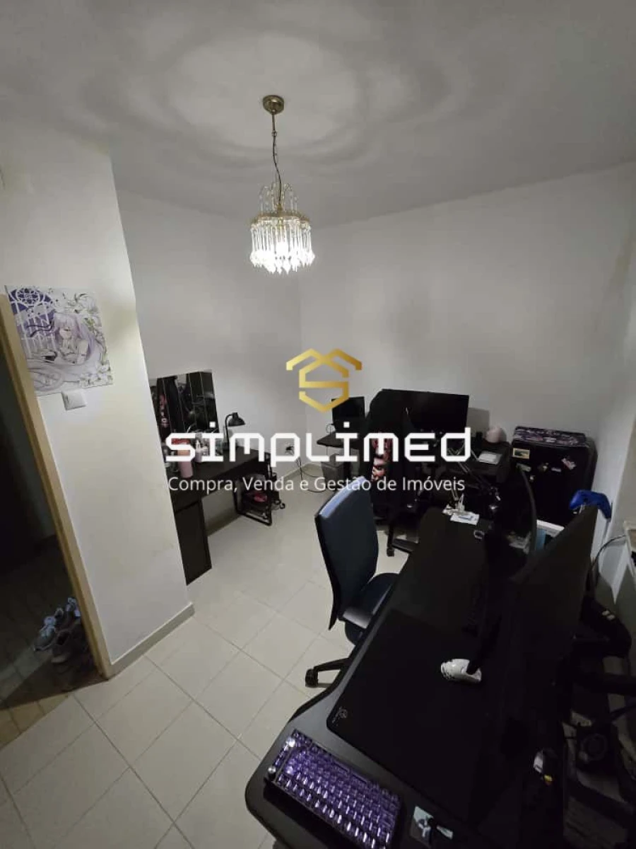 Apartamento T2 para Venda em Baixa da Banheira e Vale da Amoreira Foto 4
