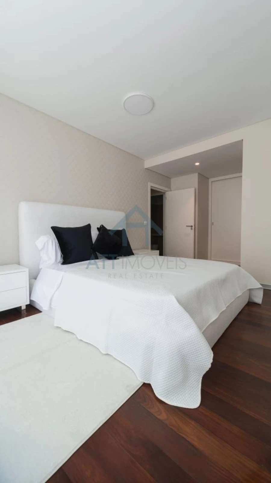 Apartamento T4 para Venda em Funchal (Se) Foto 9