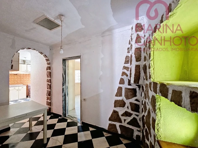 Moradia T2 para Venda em Borba (Matriz) Foto 9