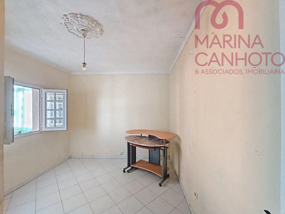 Moradia T2 para Venda em Borba (Matriz) Foto 16