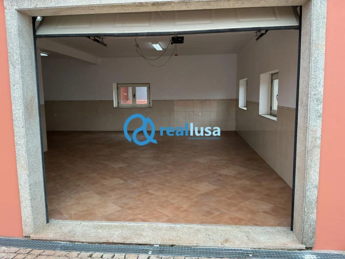 Moradia T3 para Venda em Nine Foto 24