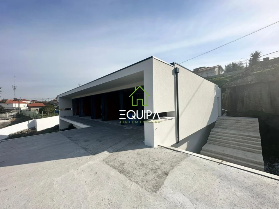 Moradia T3 para Venda em Roriz Foto 16