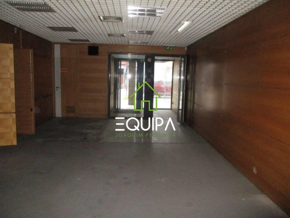 Loja para Venda em Paços de Ferreira Foto 12