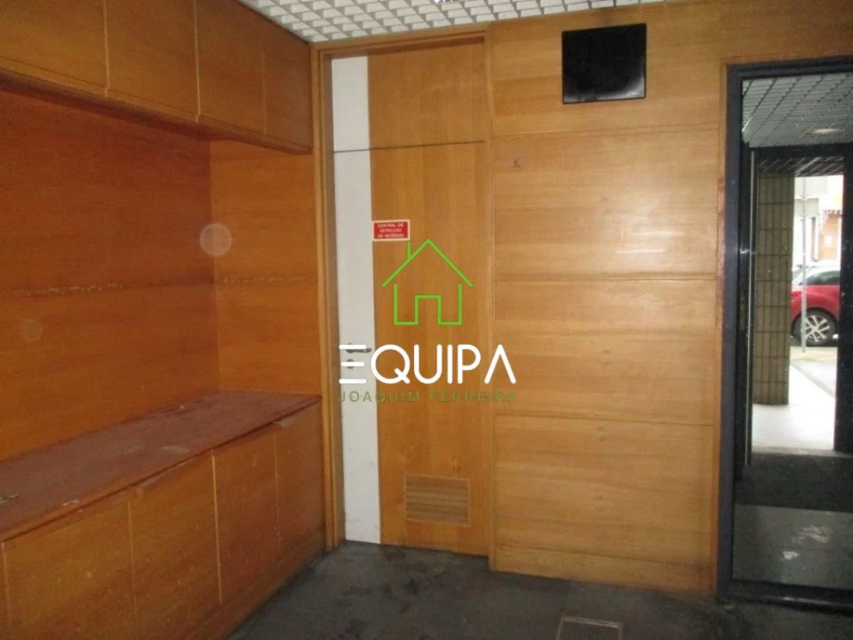 Loja para Venda em Paços de Ferreira Foto 13