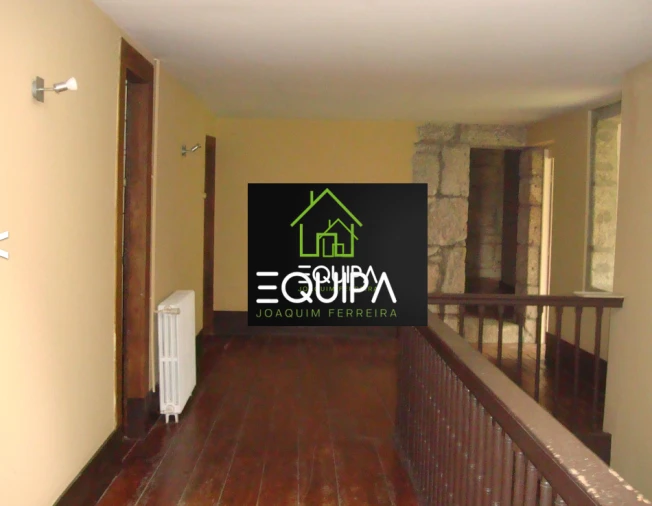 Moradia T6 para Venda em São Tomé de Negrelos Foto 9