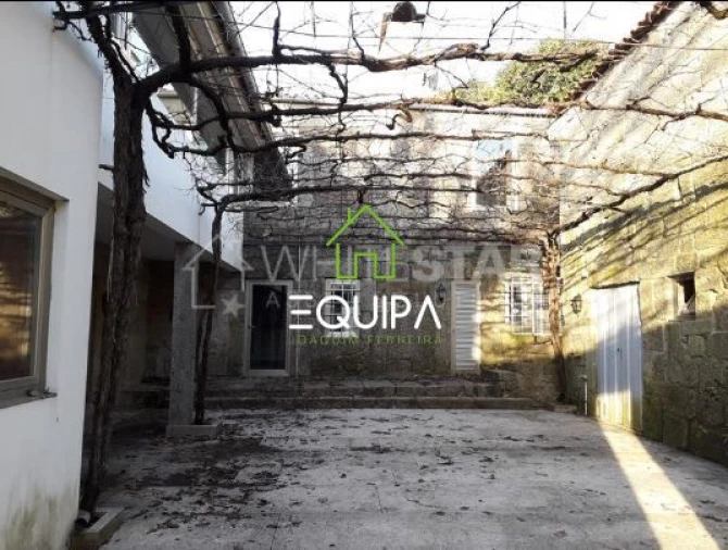 Moradia T6 para Venda em São Tomé de Negrelos Foto 17