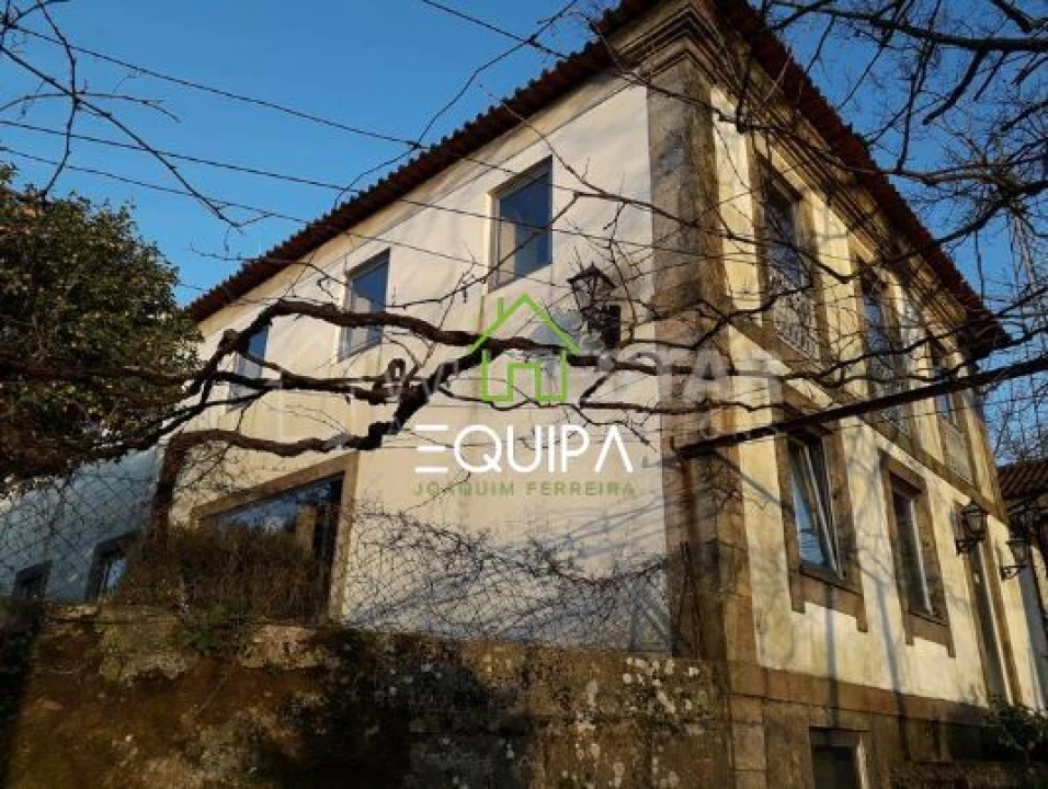 Moradia T6 para Venda em São Tomé de Negrelos Foto 16